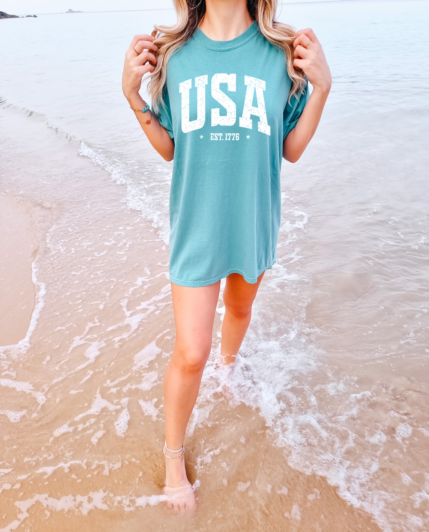Simple USA Tee