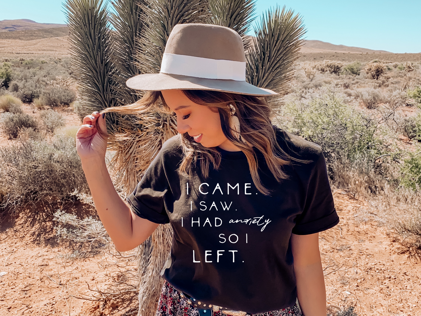 Unisex t-shirt with 'I Came, I Saw, I Had Anxiety, So I Left' print in blk